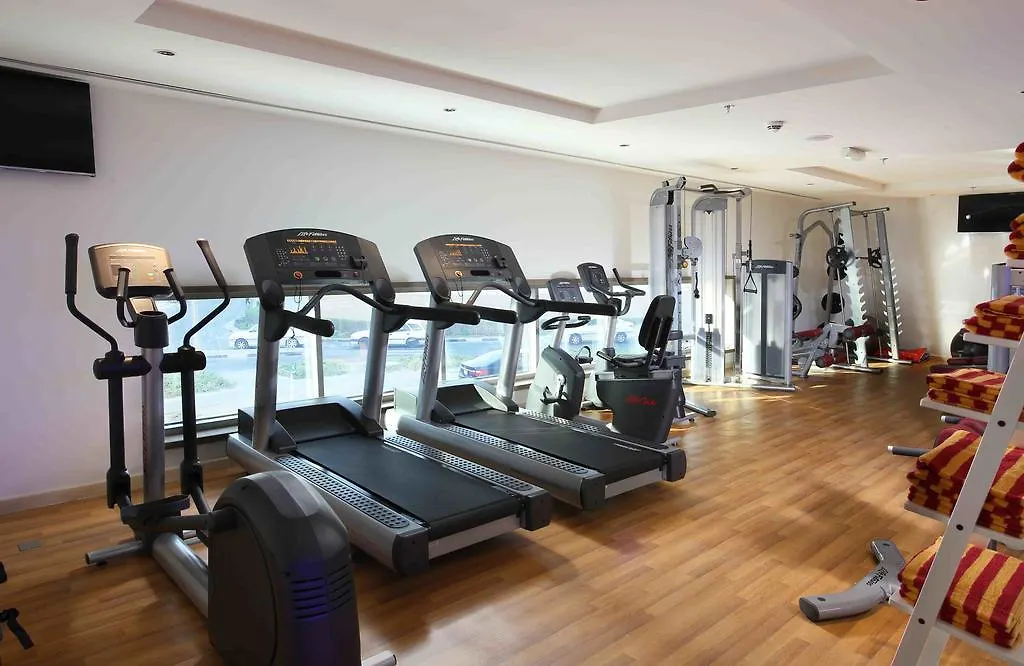Отель Ibis Styles Dubai Jumeira