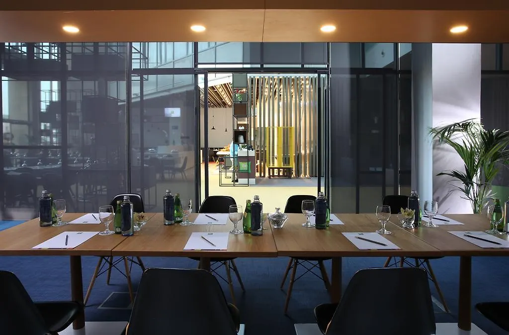 Ibis Styles Dubai Jumeira